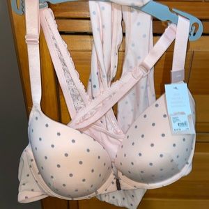NWT cacique bra panty set